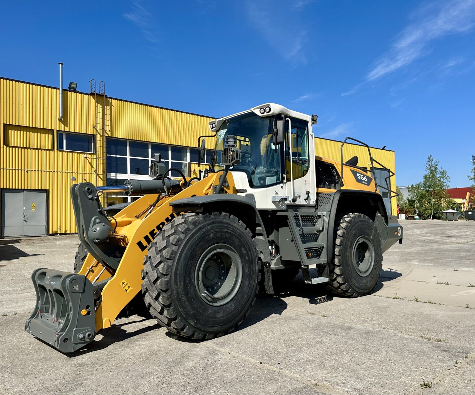 Liebherr L556 XPower rataslaadur - EM-Serv