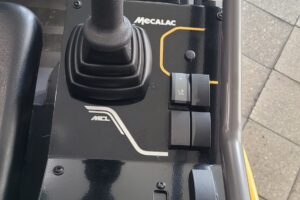 MECALAC MCL4 canopy 1