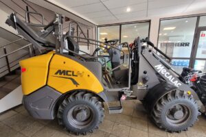 MECALAC MCL4 canopy 5
