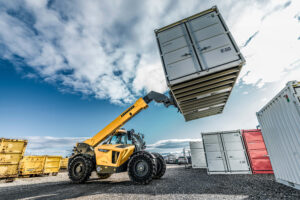 T60-9s_Containerverladung_Firma Jüly-Print